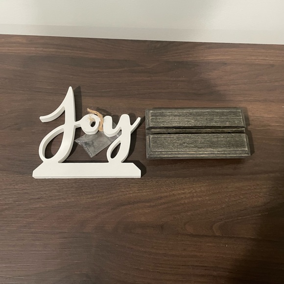 {Joy} Handmade Joy sign - Picture 3 of 5
